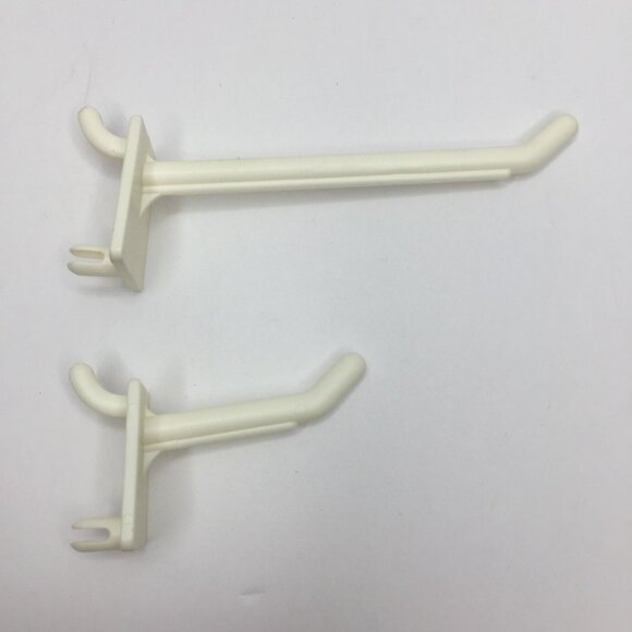 ~94 White Plastic Peg Board Hooks 59 2" & 35 4" Garage Home Storage Organization - Picture 5 of 8